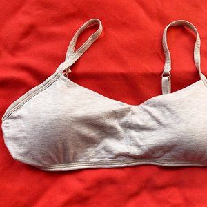 Ivivva padded sports bra